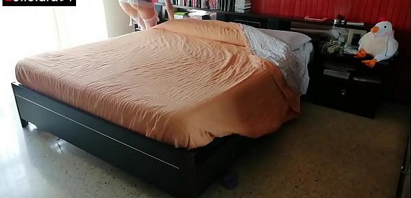  Girl from nude maid service - spycam Lollolara91
